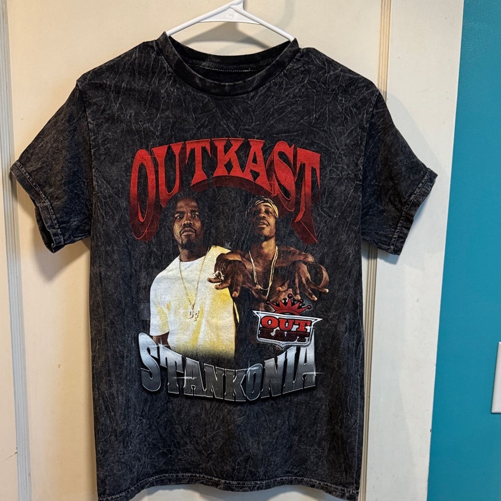 Outkast Graphic T-Shirt NWOT